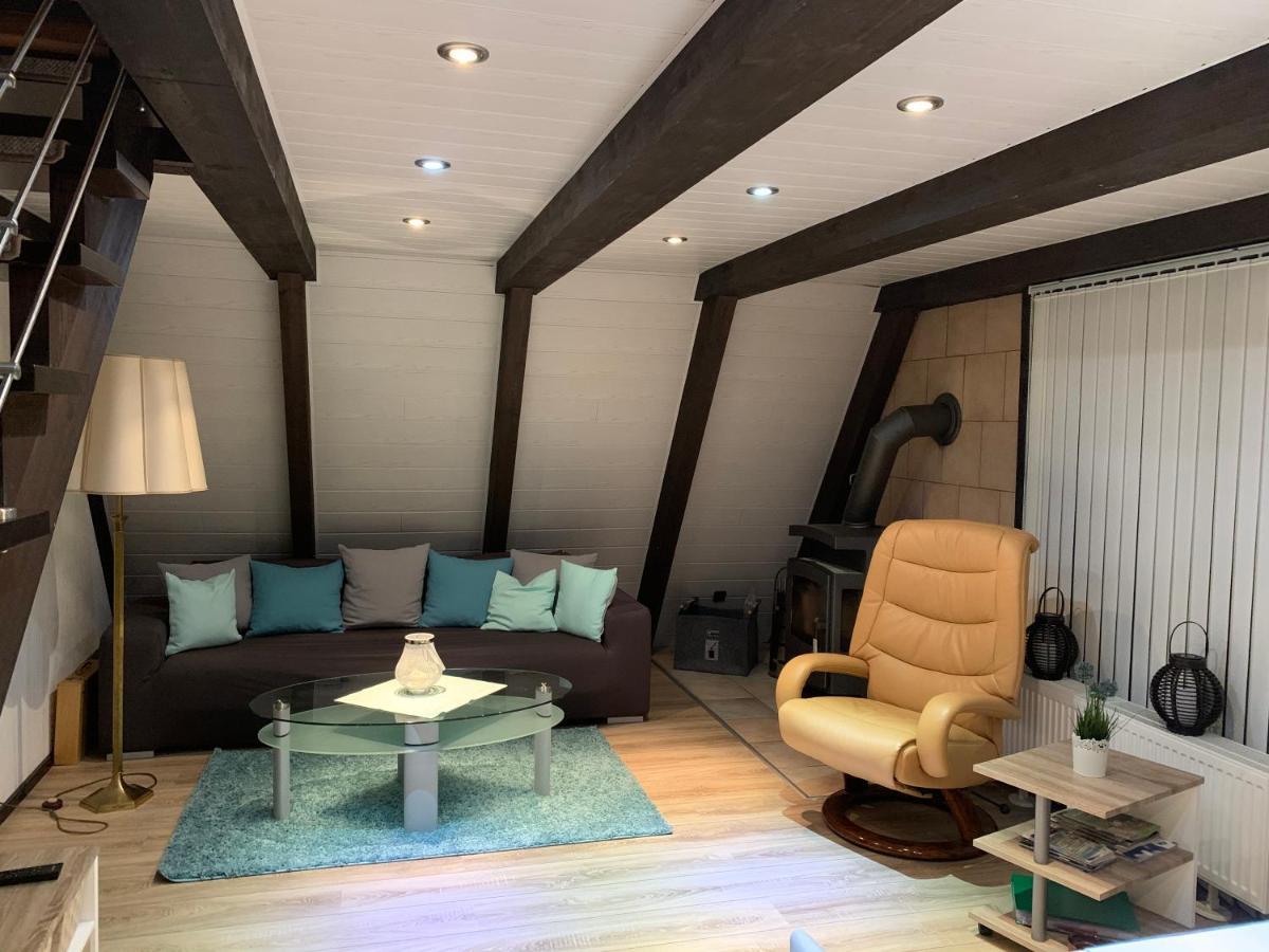 Natur Pur - Waldurlaub Im Tiny House Ronshausen ภายนอก รูปภาพ
